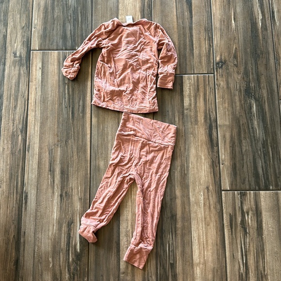 Lou Lou two piece set - Picture 4 of 4